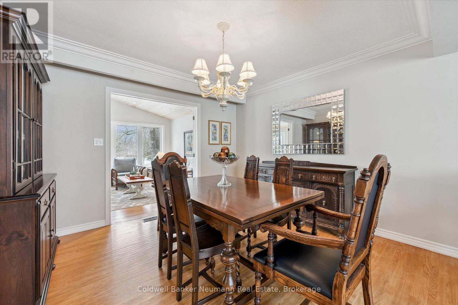 16 Colborn Street, Guelph, Ontario  N1G 2M5 - Photo 8 - X12917102