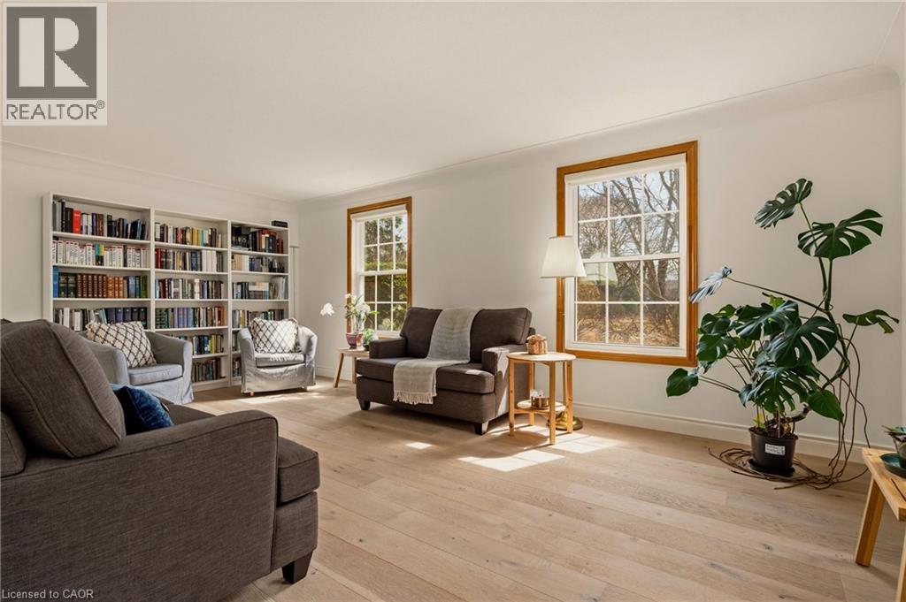 3 Postans Path, Ancaster, Ontario  L9G 3P8 - Photo 4 - 40817167