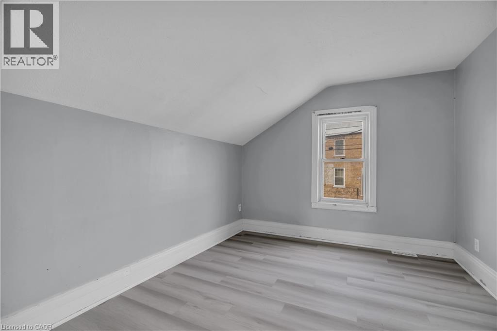 57 Beverly Street Unit# 201, Cambridge, Ontario  N1R 3Z6 - Photo 11 - 40817134