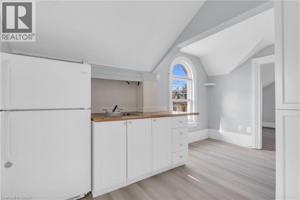 57 Beverly Street Unit# 201, Cambridge, Ontario  N1R 3Z6 - Photo 5 - 40817134