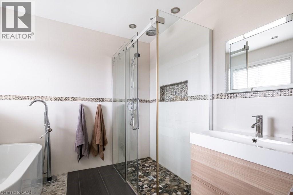 5496 Longford Drive, Mississauga, Ontario  L5M 6N3 - Photo 36 - 40817129