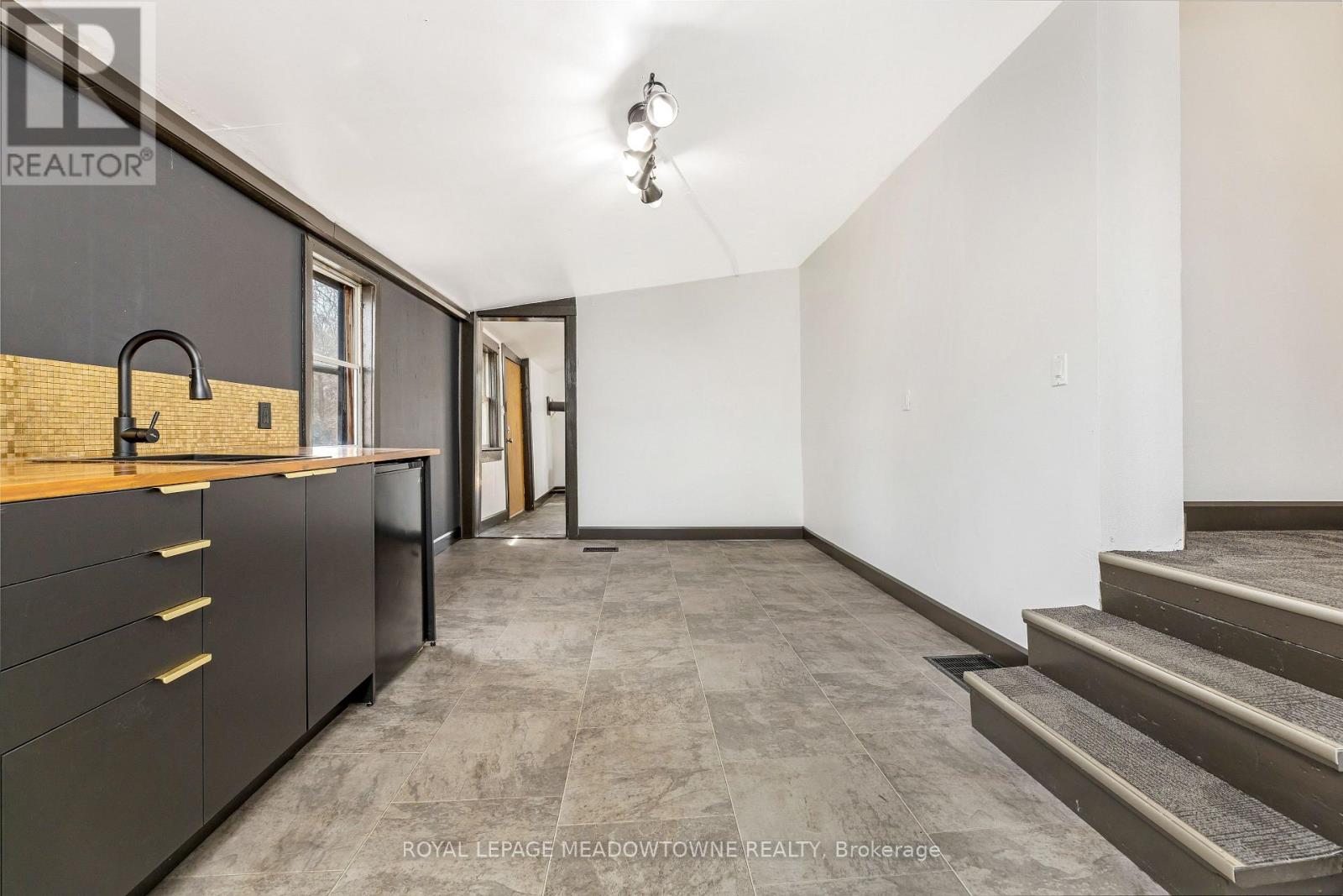 24 Trafalgar Road, Erin, Ontario  N0B 1Z0 - Photo 8 - X12950008