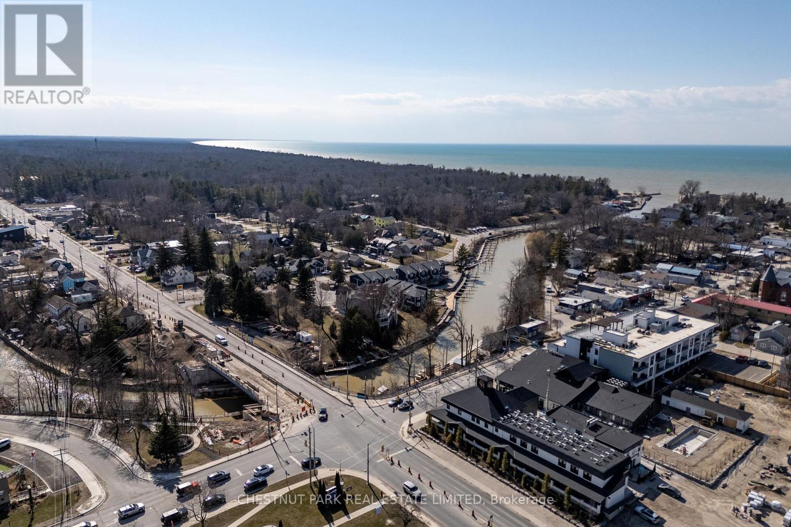 41 & 45 Ontario Street S, Lambton Shores, Ontario  N0M 1T0 - Photo 7 - X12950090