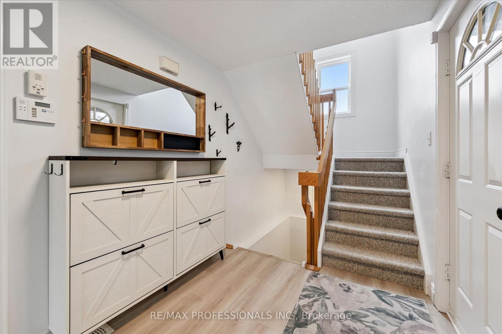 6 Orchid Crescent, Kitchener, Ontario  N2E 3N2 - Photo 17 - X12950126