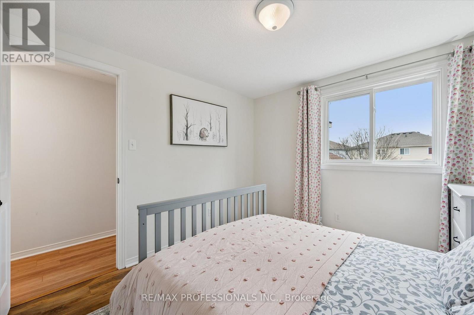 6 Orchid Crescent, Kitchener, Ontario  N2E 3N2 - Photo 23 - X12950126