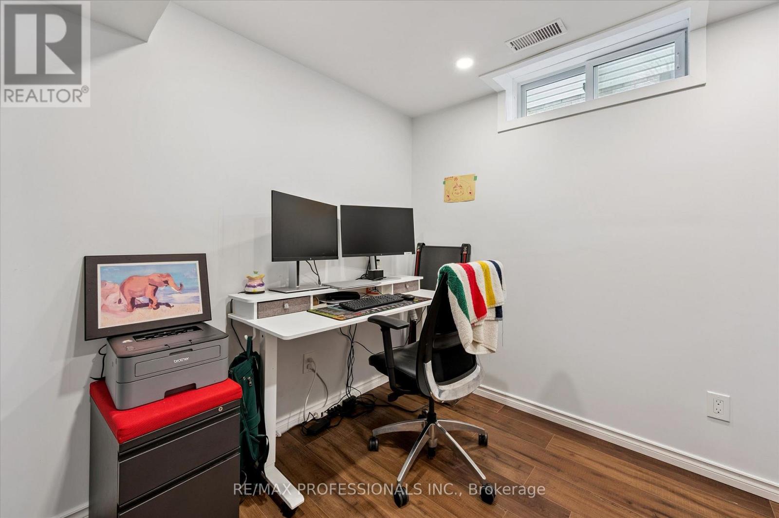 6 Orchid Crescent, Kitchener, Ontario  N2E 3N2 - Photo 28 - X12950126