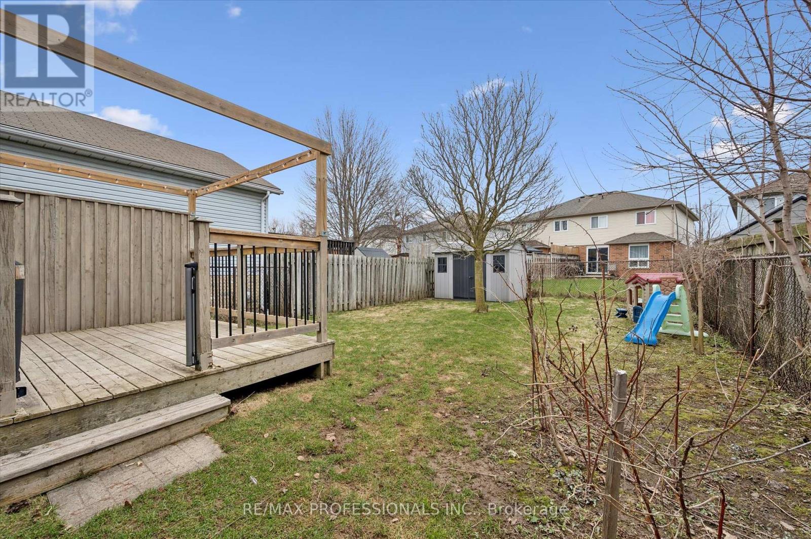 6 Orchid Crescent, Kitchener, Ontario  N2E 3N2 - Photo 32 - X12950126