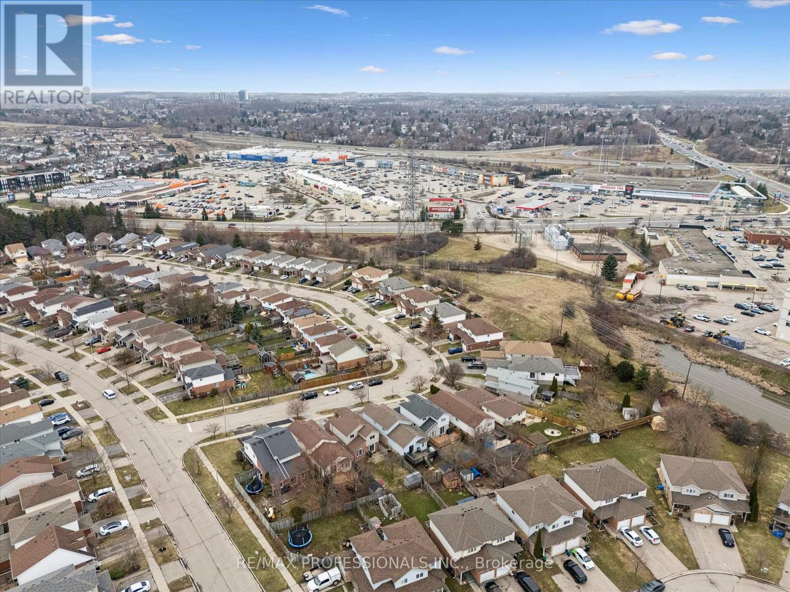 6 Orchid Crescent, Kitchener, Ontario  N2E 3N2 - Photo 38 - X12950126