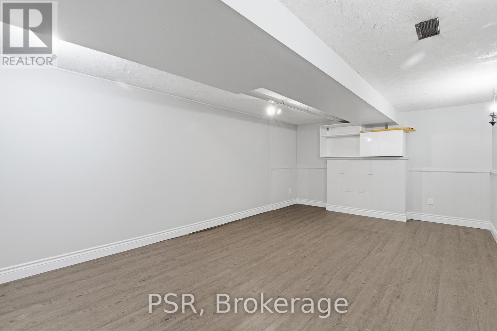 577 Tuscarora Drive, Hamilton, Ontario  L9G 3N9 - Photo 25 - X12950138