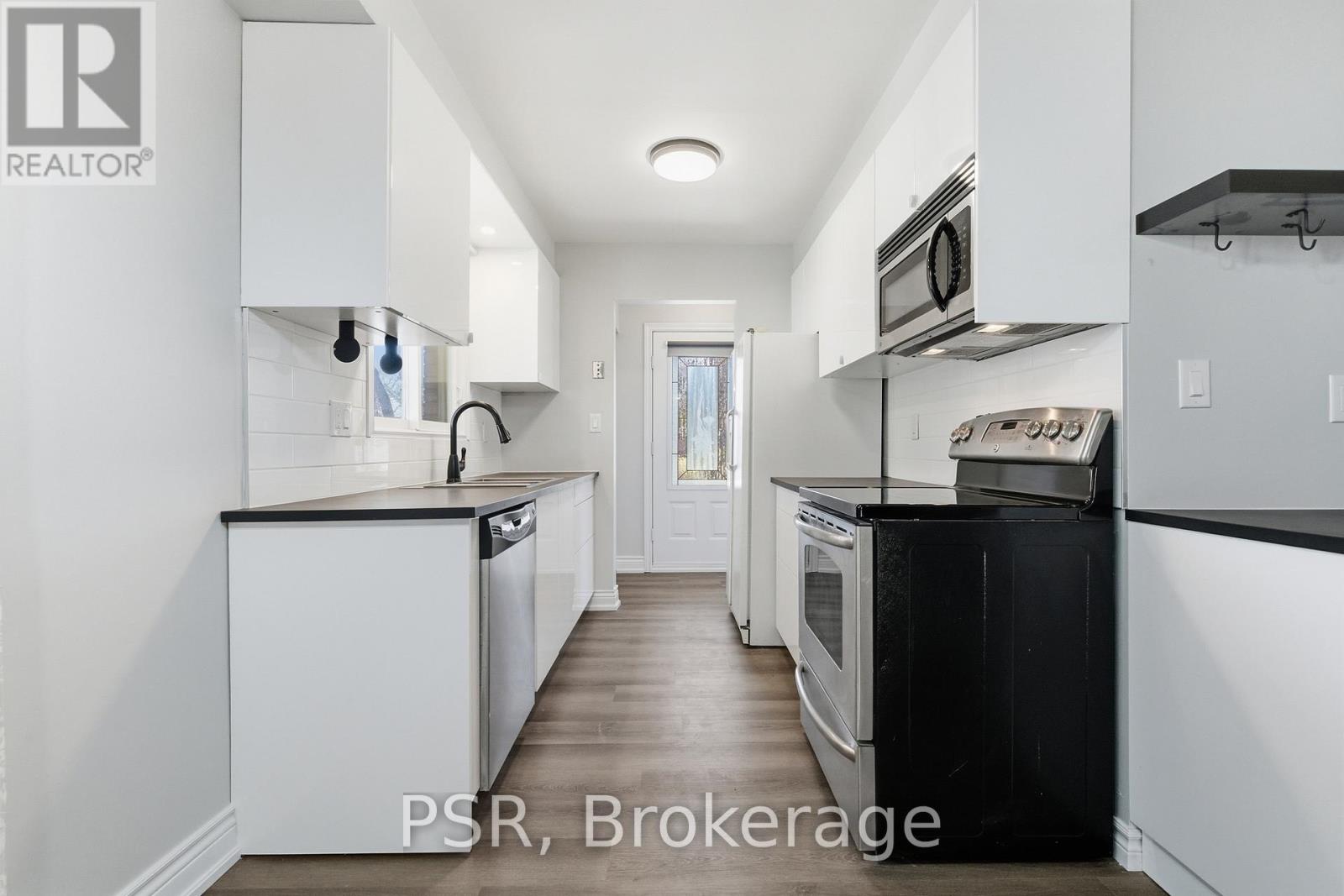 577 Tuscarora Drive, Hamilton, Ontario  L9G 3N9 - Photo 6 - X12950138