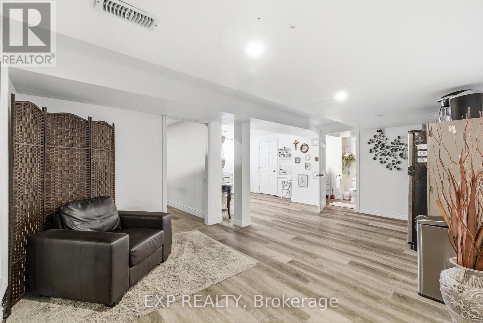 96 Stamford Street, Woolwich, Ontario  N0B 1M0 - Photo 31 - X12950152