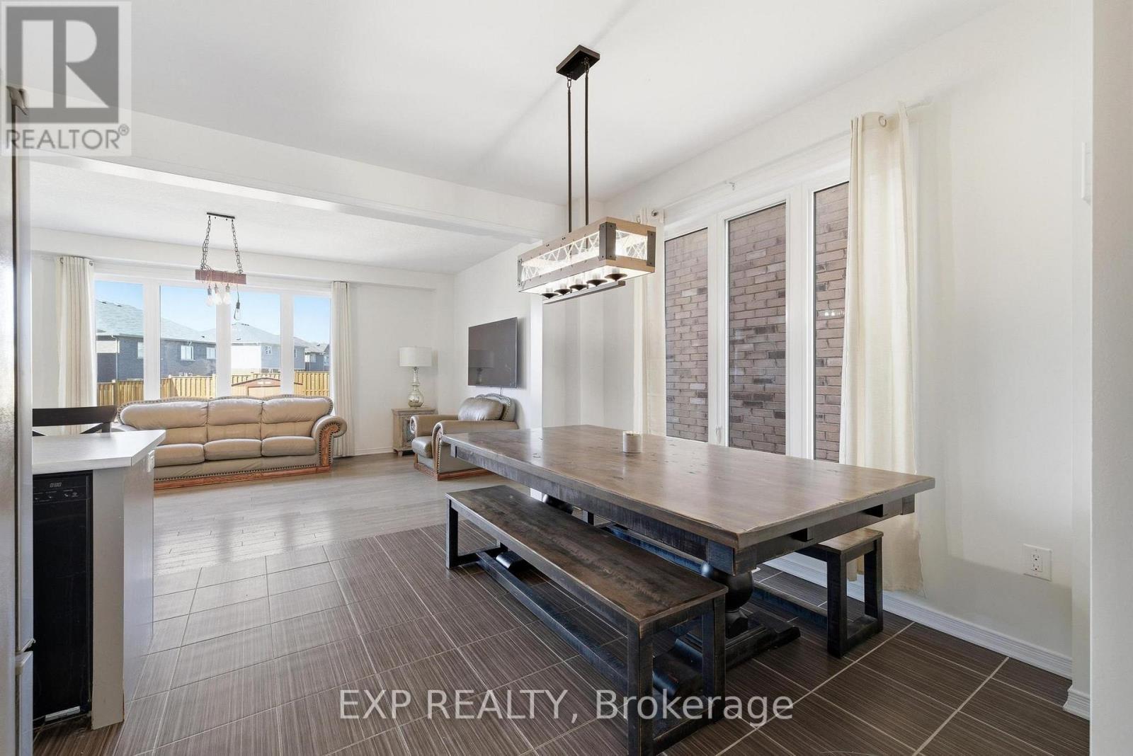 96 Stamford Street, Woolwich, Ontario  N0B 1M0 - Photo 4 - X12950152