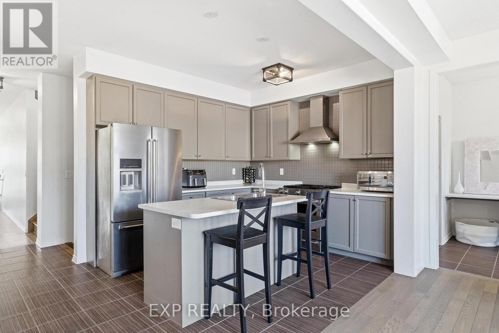 96 Stamford Street, Woolwich, Ontario  N0B 1M0 - Photo 6 - X12950152