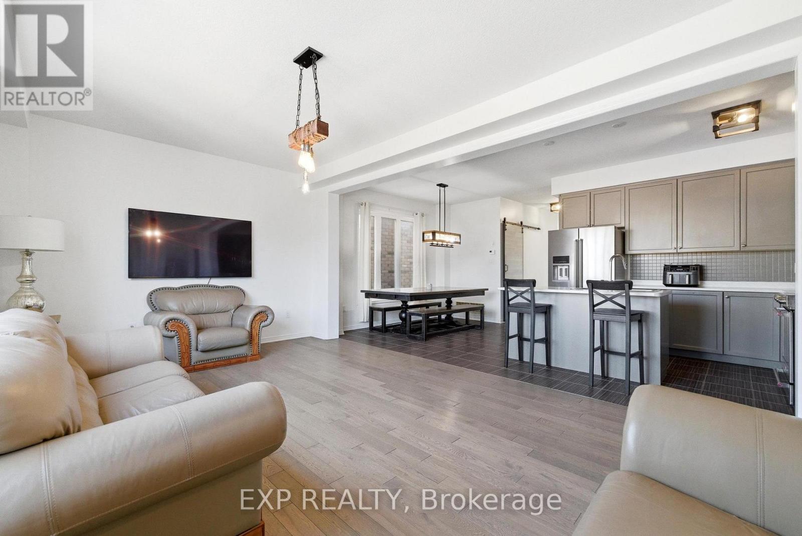 96 Stamford Street, Woolwich, Ontario  N0B 1M0 - Photo 8 - X12950152