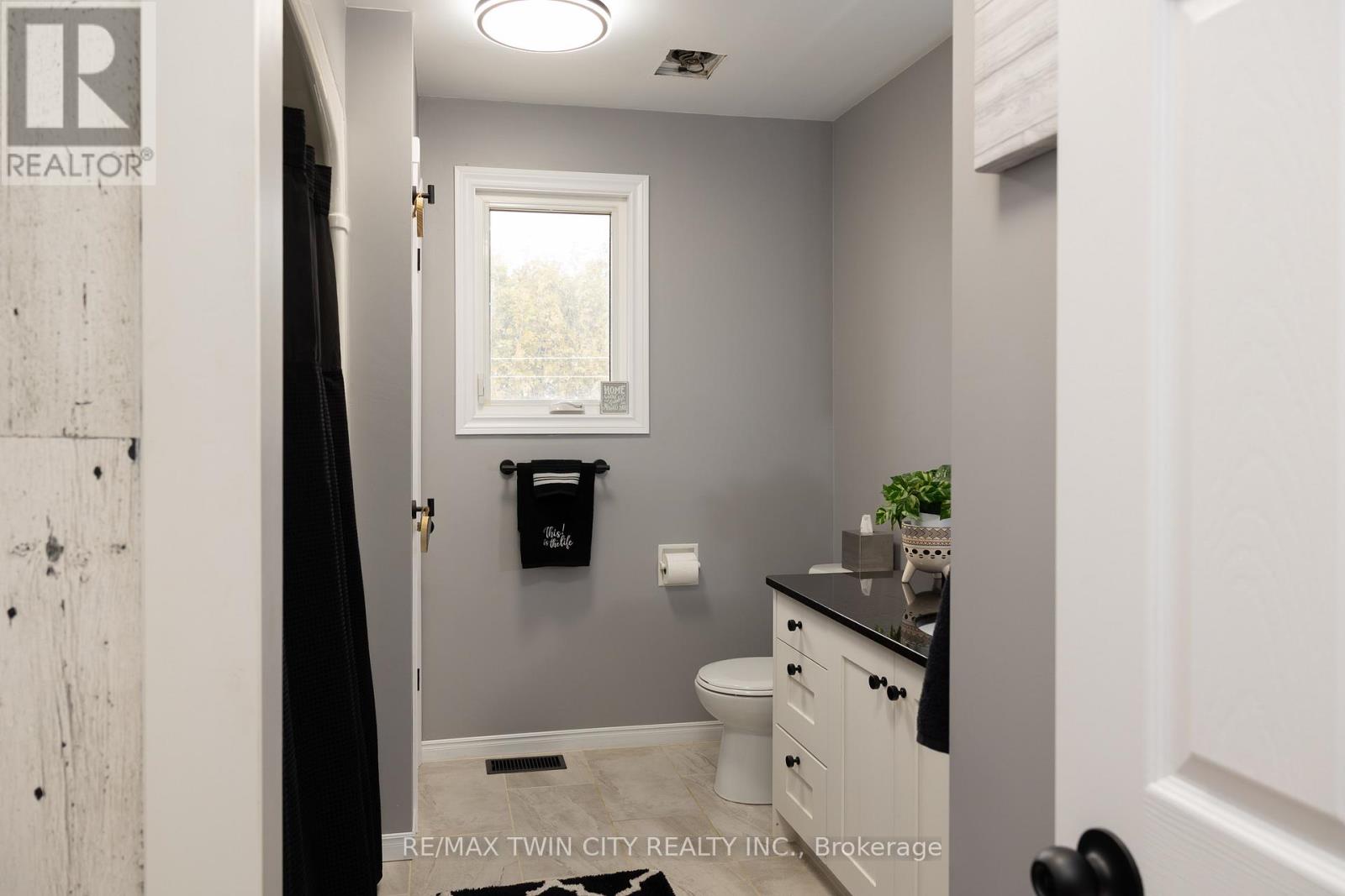 58 Tenth Conc. Road, Brant, Ontario  N0E 1A0 - Photo 23 - X12950158