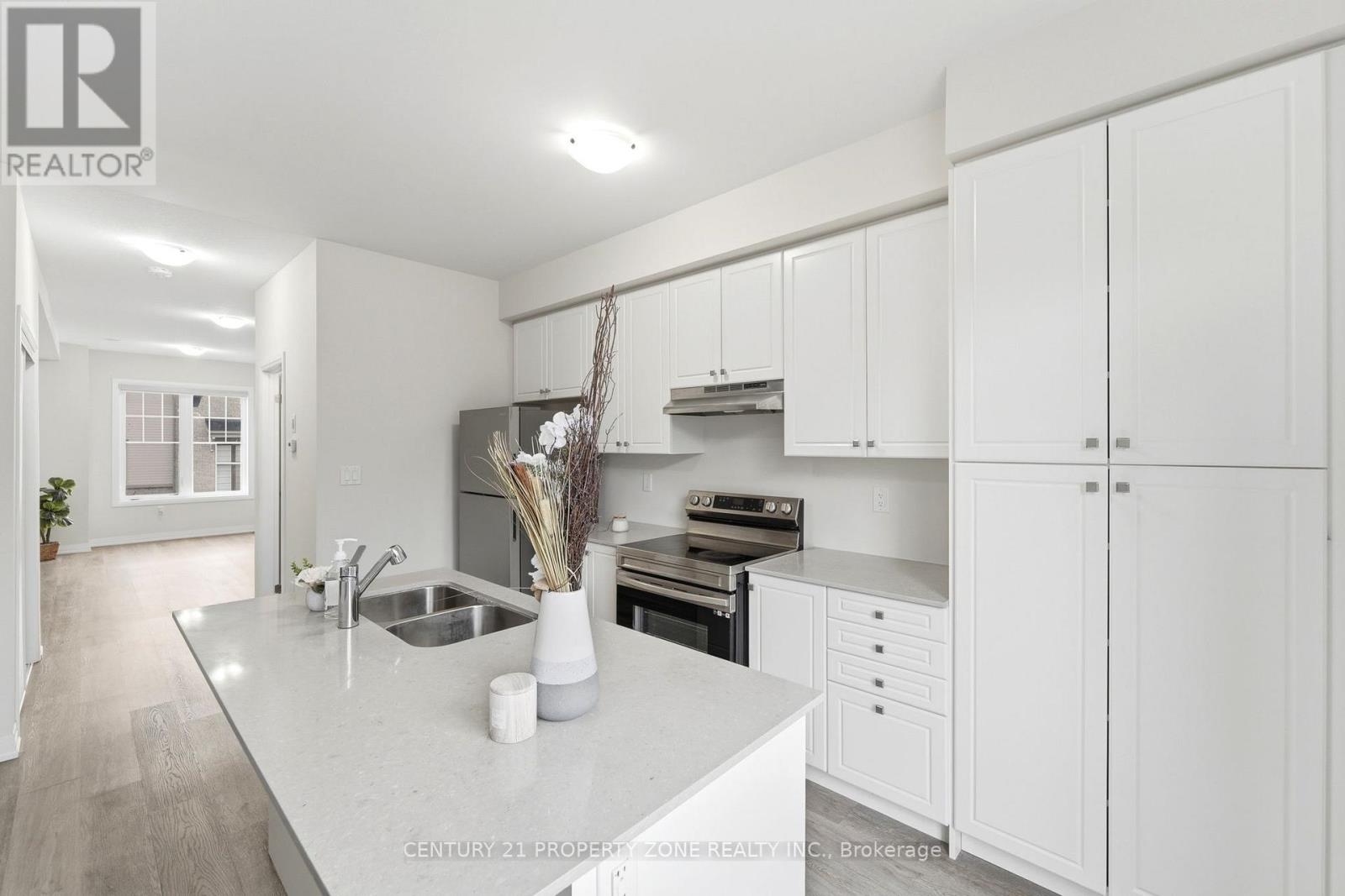 36 - 185 Bedrock Drive, Hamilton, Ontario  L8J 0M5 - Photo 11 - X12950164