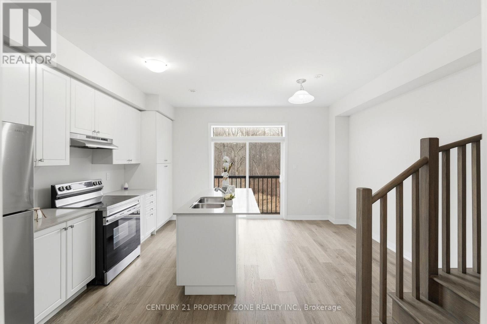 36 - 185 Bedrock Drive, Hamilton, Ontario  L8J 0M5 - Photo 14 - X12950164