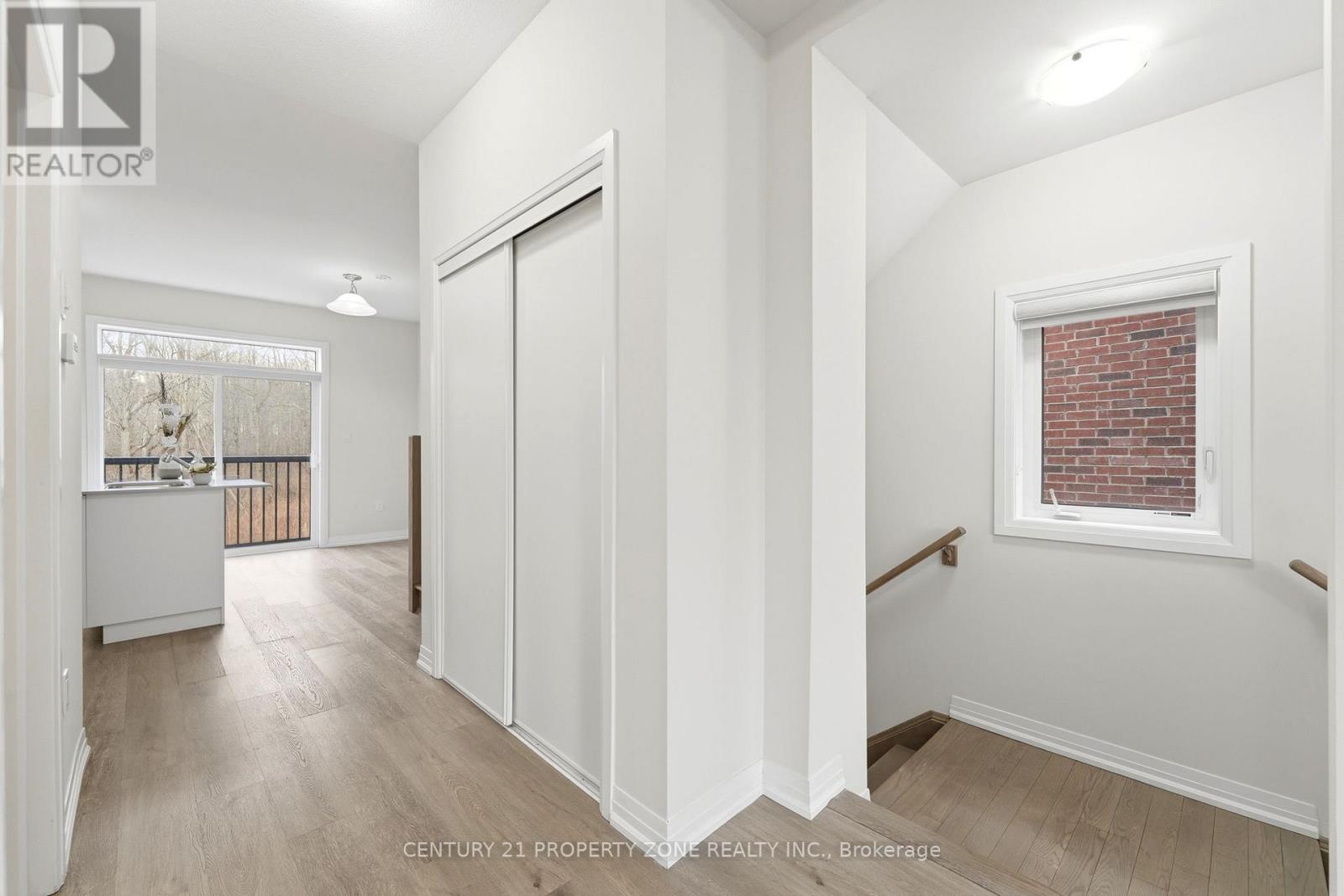 36 - 185 Bedrock Drive, Hamilton, Ontario  L8J 0M5 - Photo 9 - X12950164