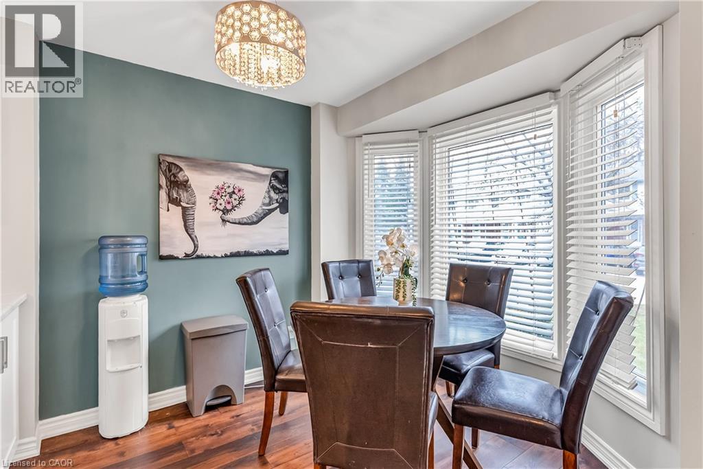 219 Kingswood Drive Unit# 52, Kitchener, Ontario  N2E 3J5 - Photo 3 - 40816290