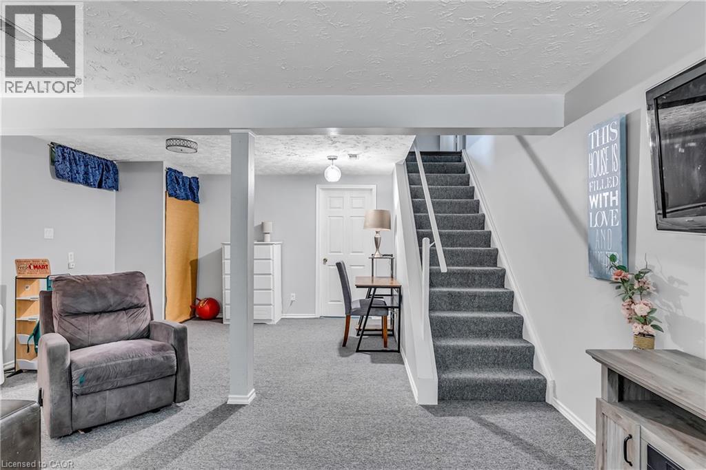 219 Kingswood Drive Unit# 52, Kitchener, Ontario  N2E 3J5 - Photo 36 - 40816290