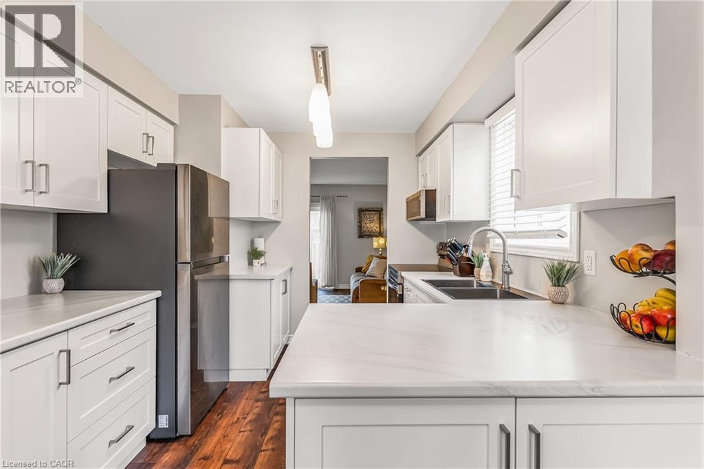 219 Kingswood Drive Unit# 52, Kitchener, Ontario  N2E 3J5 - Photo 7 - 40816290