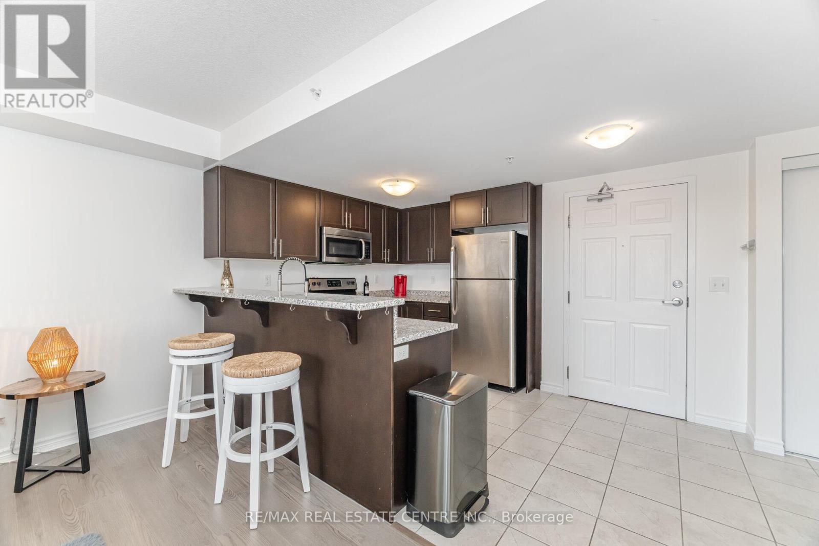 409 - 45 Kingsbury Square, Guelph, Ontario  N1L 1C3 - Photo 7 - X12950188