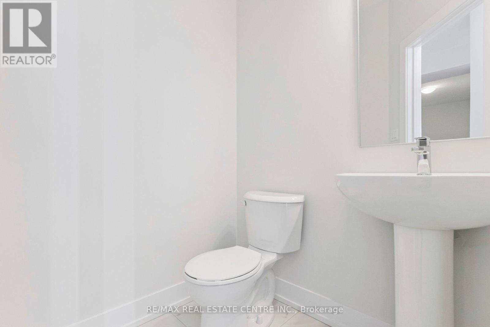 123 Maple Street, Mapleton, Ontario  N0G 1P0 - Photo 16 - X12950220