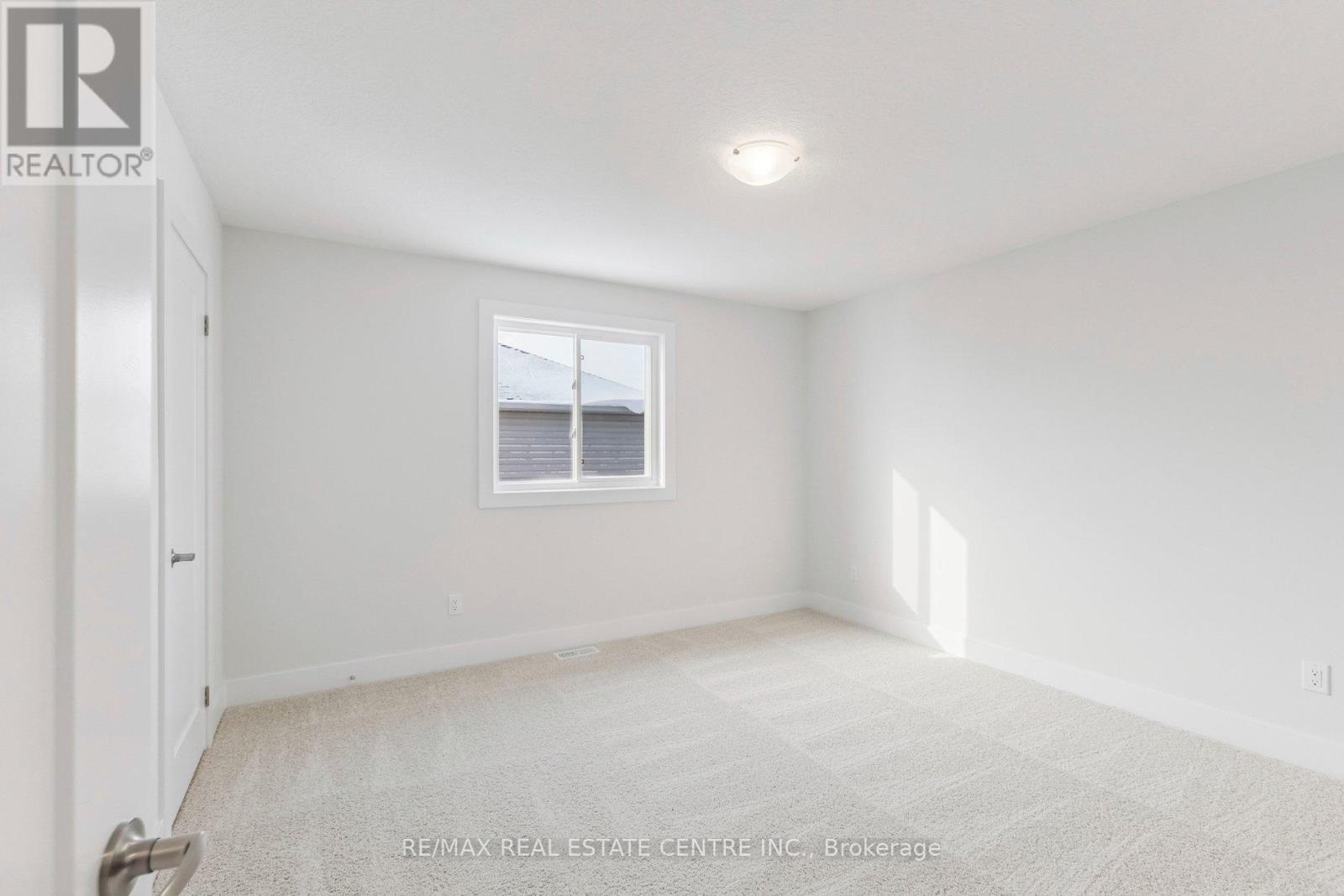 123 Maple Street, Mapleton, Ontario  N0G 1P0 - Photo 23 - X12950220