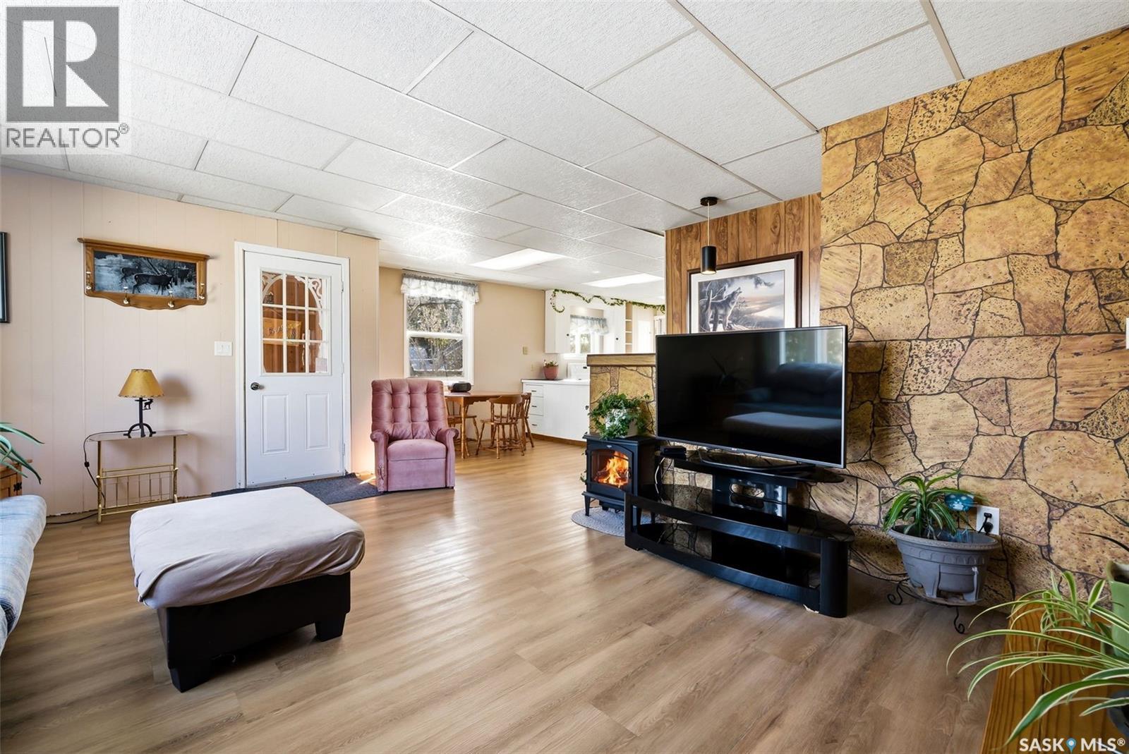 347 Green Avenue, Regina Beach, Saskatchewan  S0G 4C0 - Photo 5 - SK030965