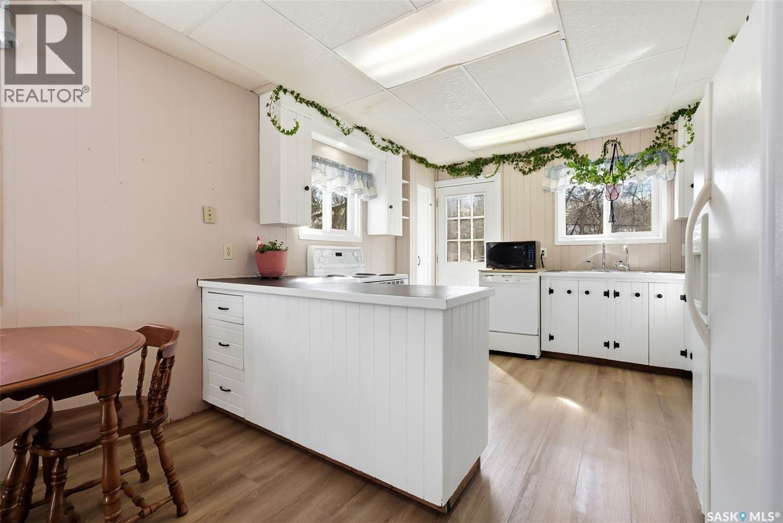 347 Green Avenue, Regina Beach, Saskatchewan  S0G 4C0 - Photo 7 - SK030965