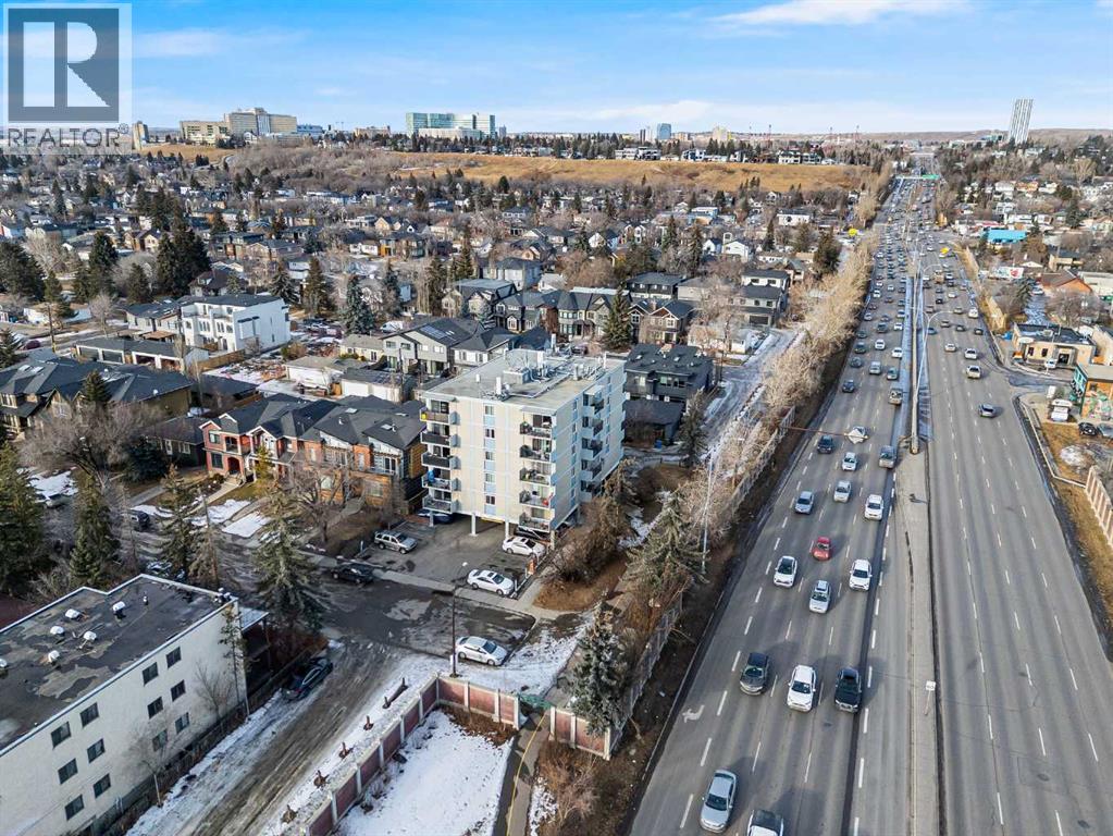 201, 2512 1 Avenue NW, Calgary, Alberta  T2N 0C2 - Photo 23 - A2286603