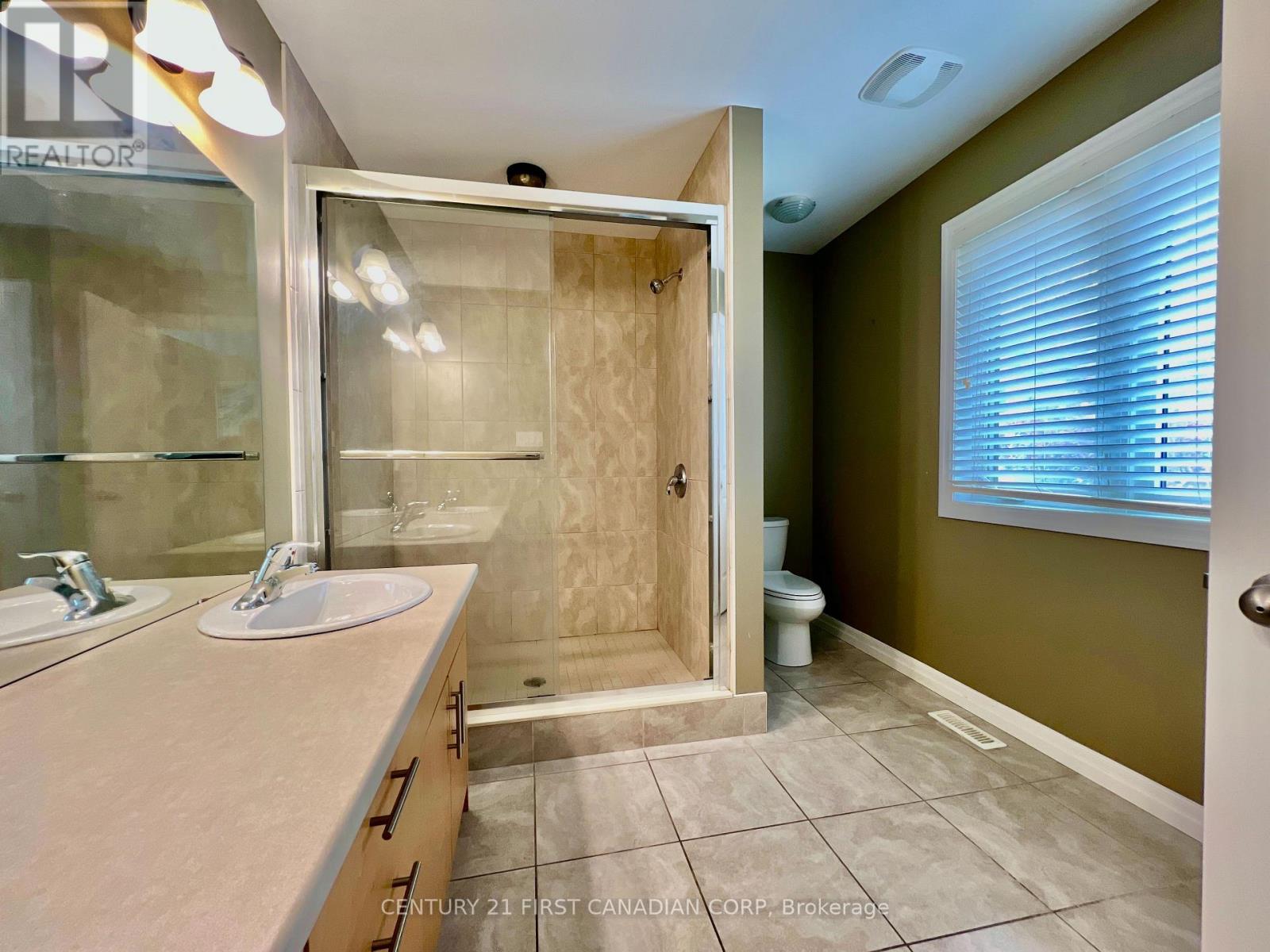 45 - 112 North Centre Road, London North, Ontario  N5X 0G9 - Photo 12 - X12950498