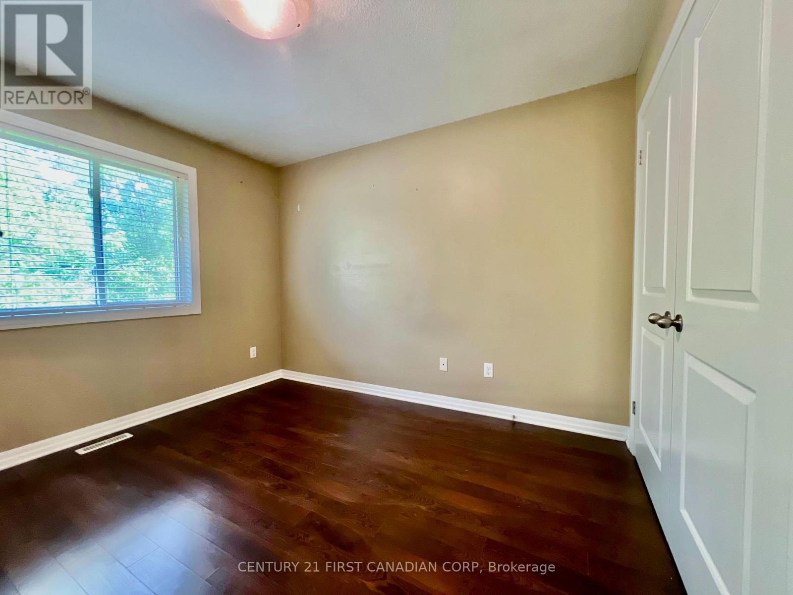 45 - 112 North Centre Road, London North, Ontario  N5X 0G9 - Photo 18 - X12950498