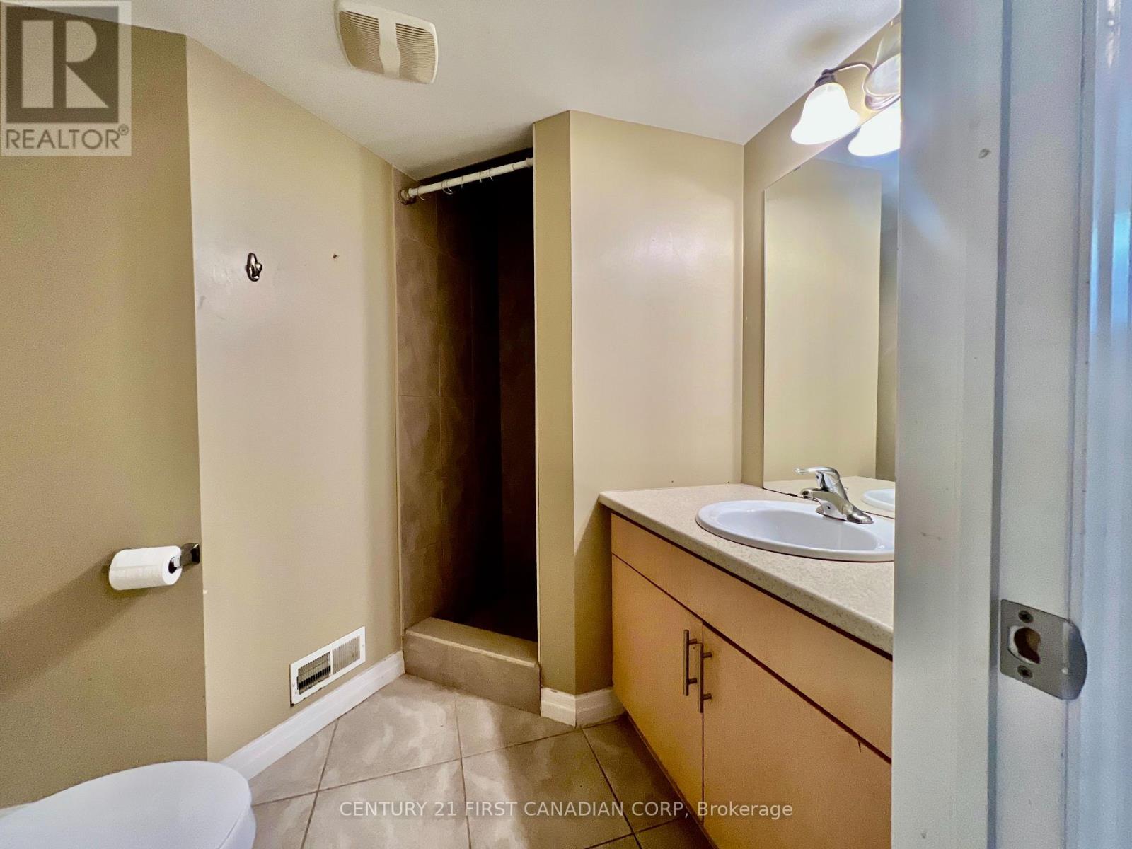 45 - 112 North Centre Road, London North, Ontario  N5X 0G9 - Photo 22 - X12950498