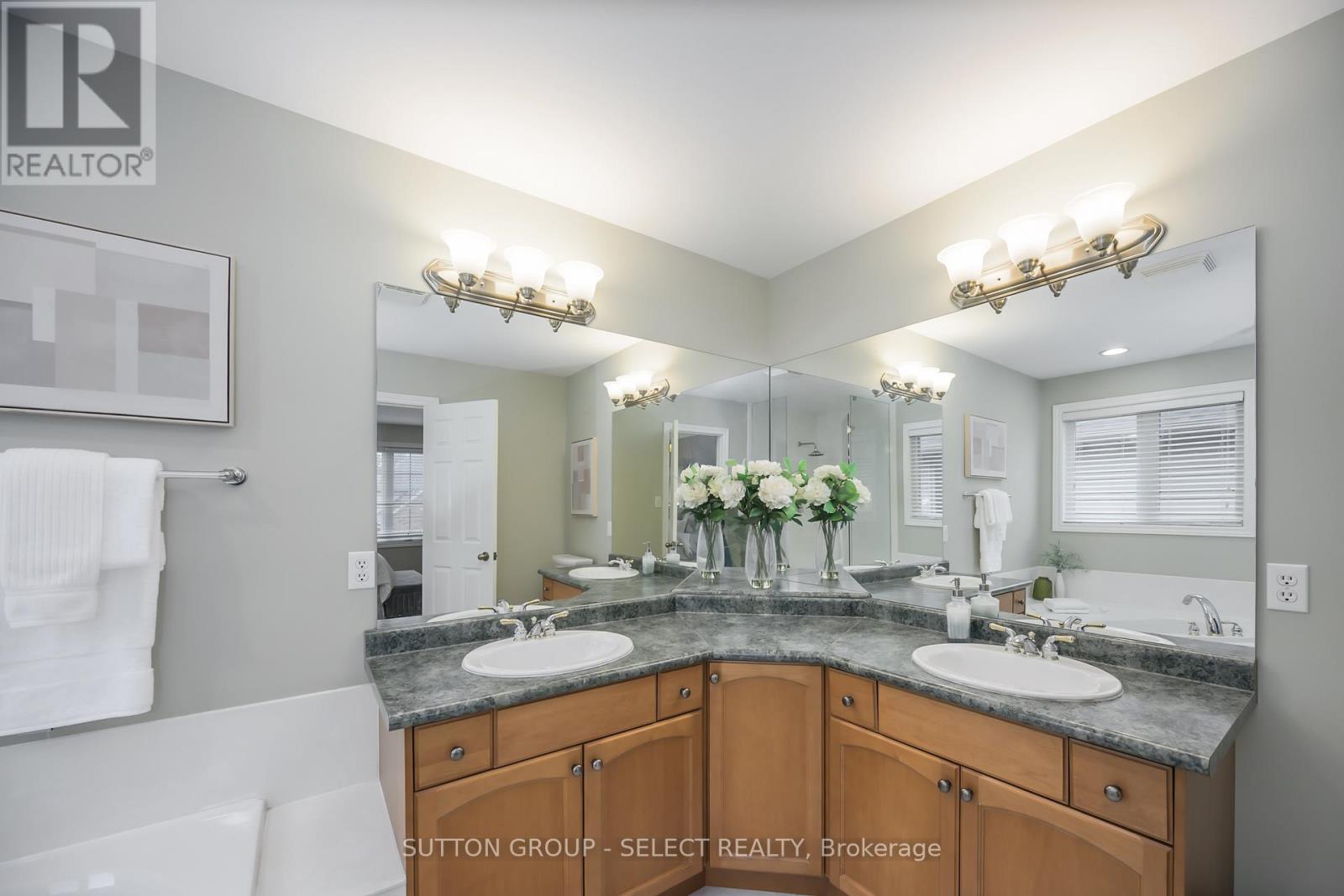 294 Berryhill Drive, London North, Ontario  N5X 4M4 - Photo 23 - X12950542