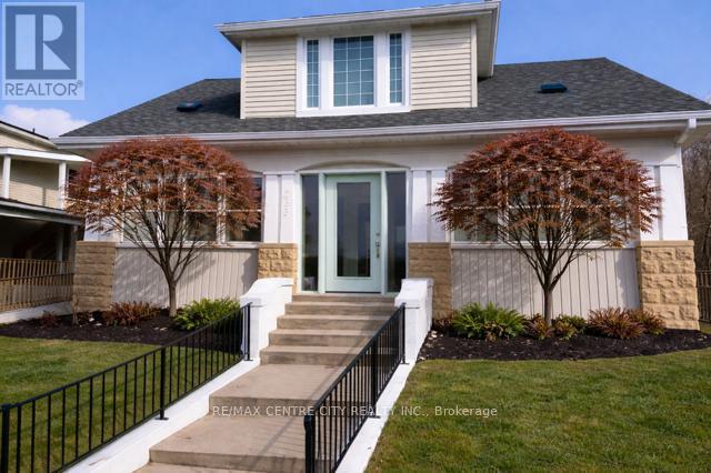 233 Colborne Street, Central Elgin, Ontario  N5L 1B9 - Photo 2 - X12950558