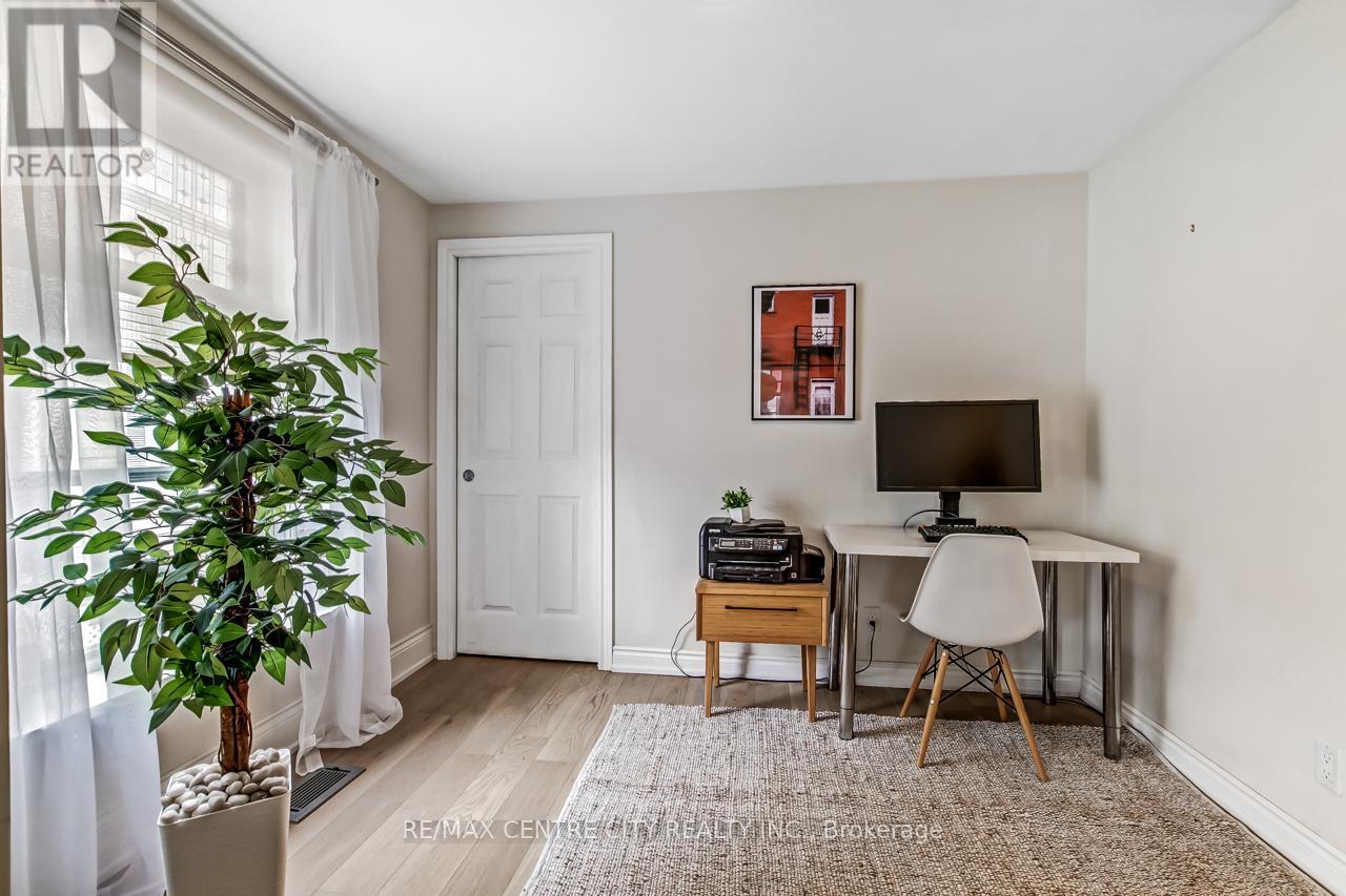 233 Colborne Street, Central Elgin, Ontario  N5L 1B9 - Photo 9 - X12950558