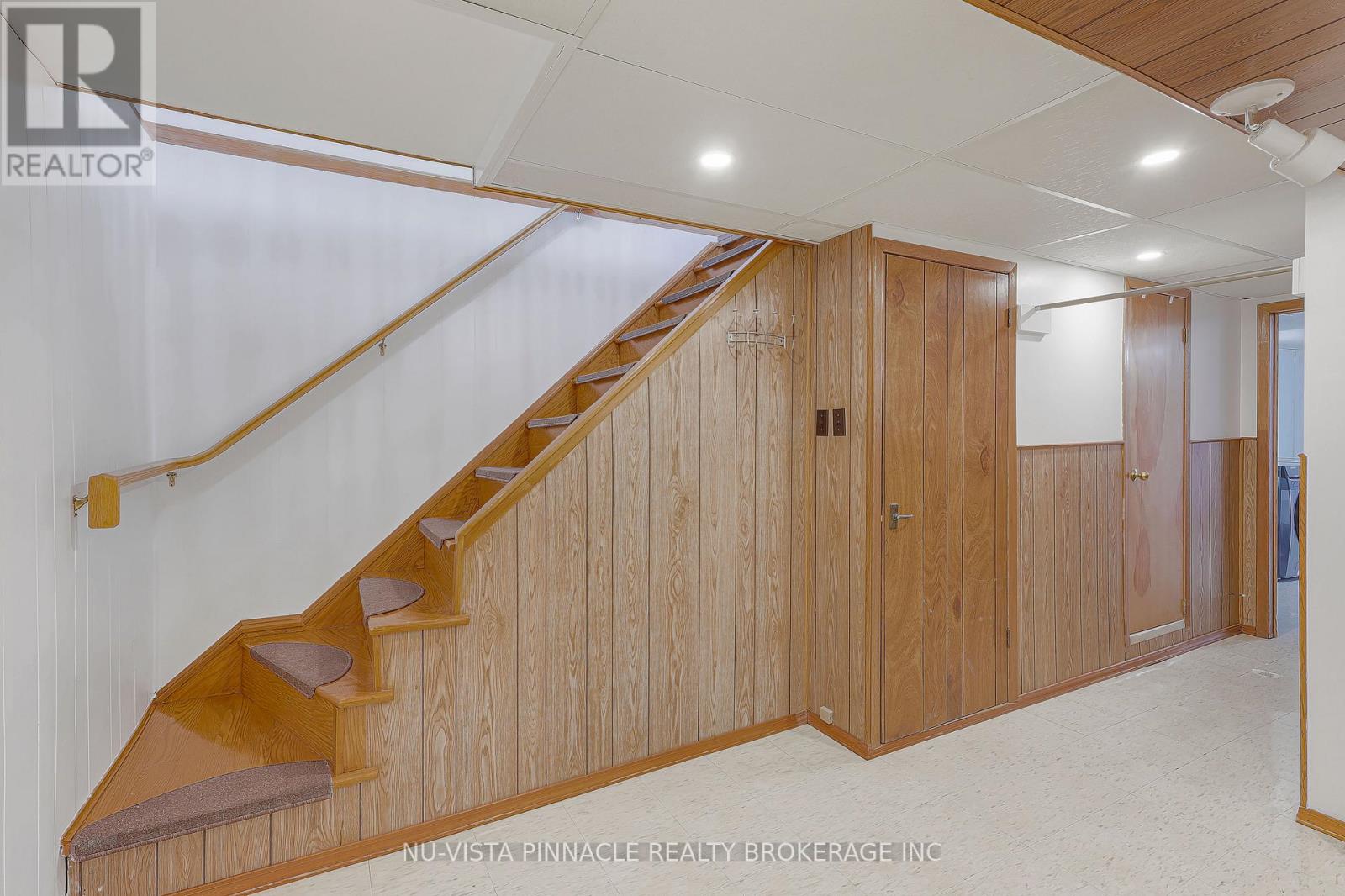 1911 Crystal Crescent, London East, Ontario  N5V 1H5 - Photo 22 - X12950594