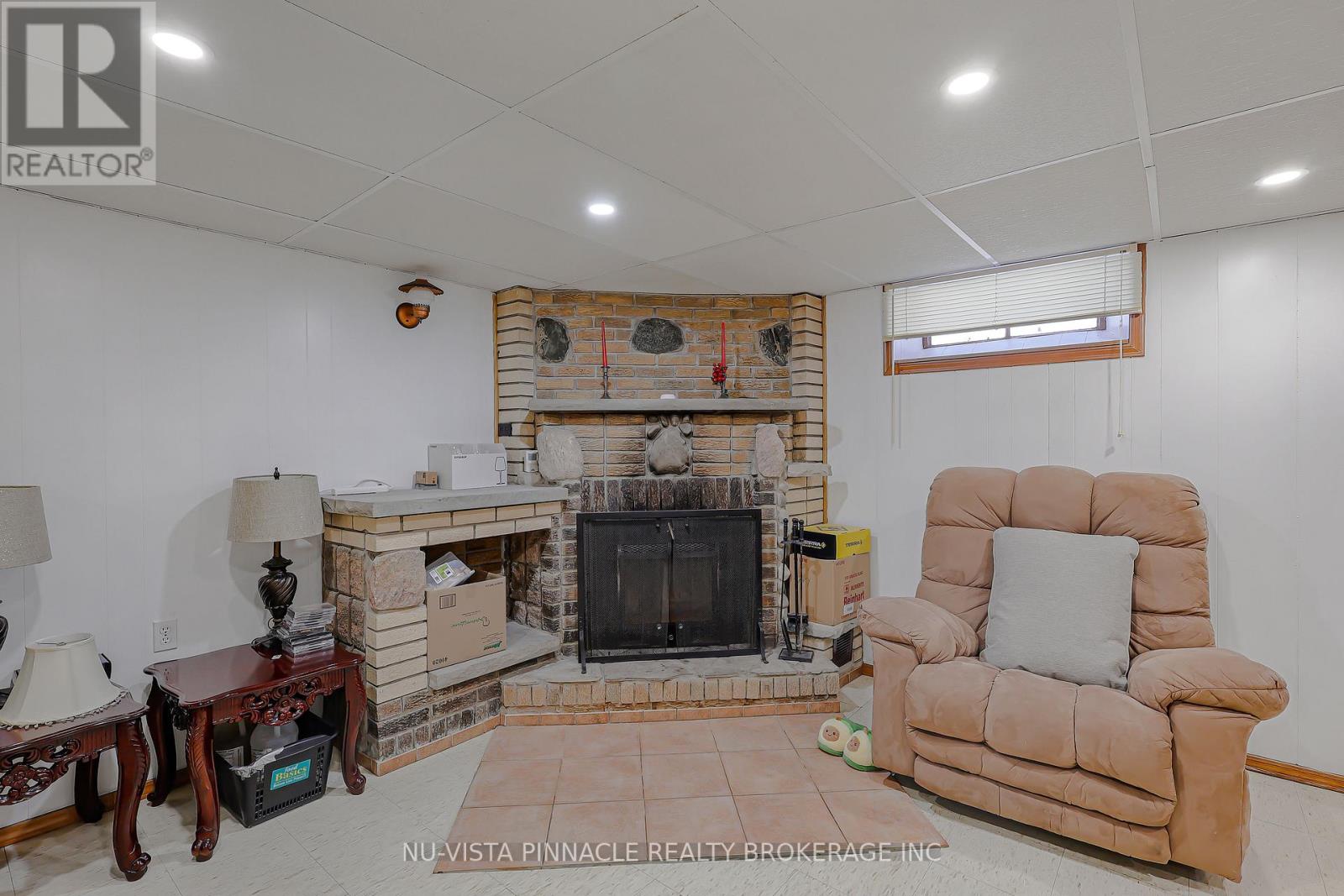 1911 Crystal Crescent, London East, Ontario  N5V 1H5 - Photo 25 - X12950594