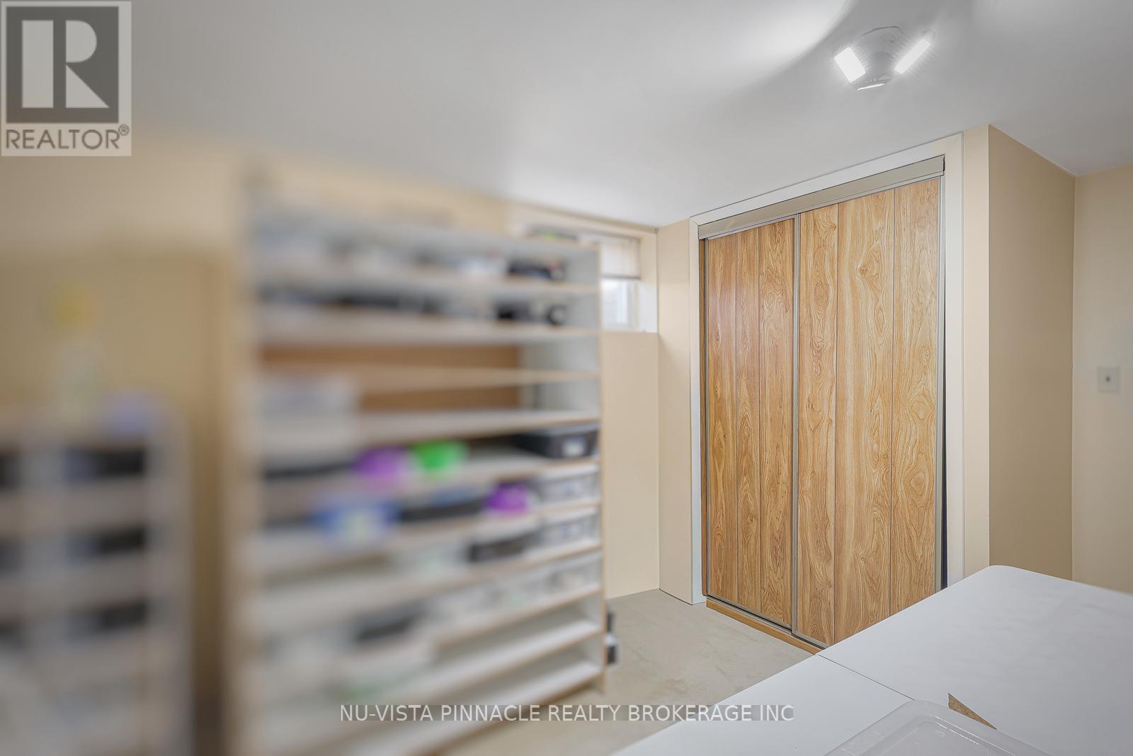 1911 Crystal Crescent, London East, Ontario  N5V 1H5 - Photo 27 - X12950594