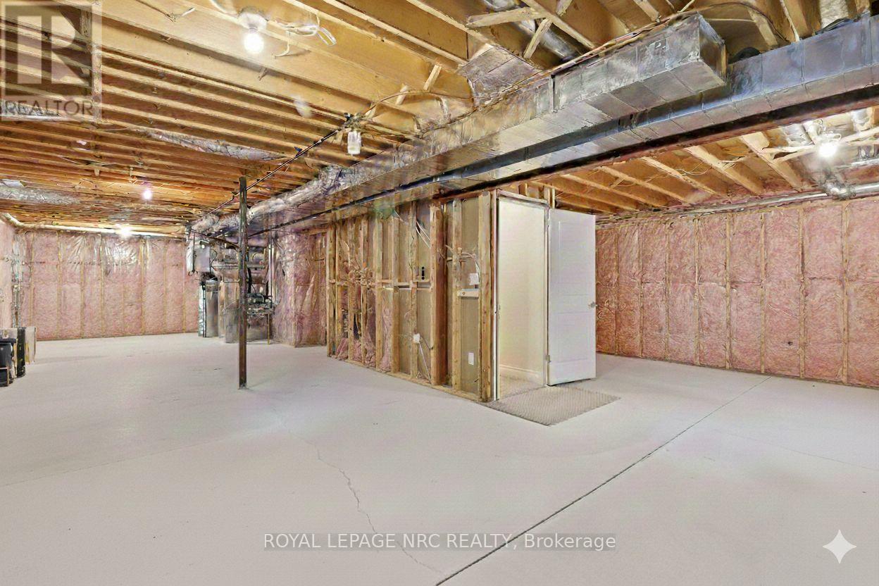 23 Richard Crescent, West Lincoln, Ontario  L0R 2A0 - Photo 25 - X12851678