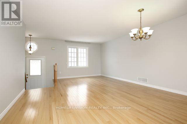 1105 Tillison Avenue, Cobourg, Ontario  K9A 5N4 - Photo 10 - X12945780