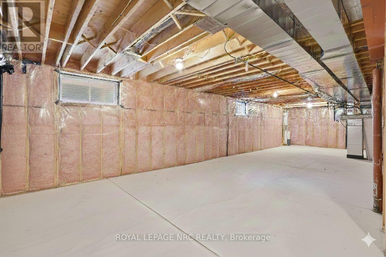 23 Richard Crescent, West Lincoln, Ontario  L0R 2A0 - Photo 24 - X12851678