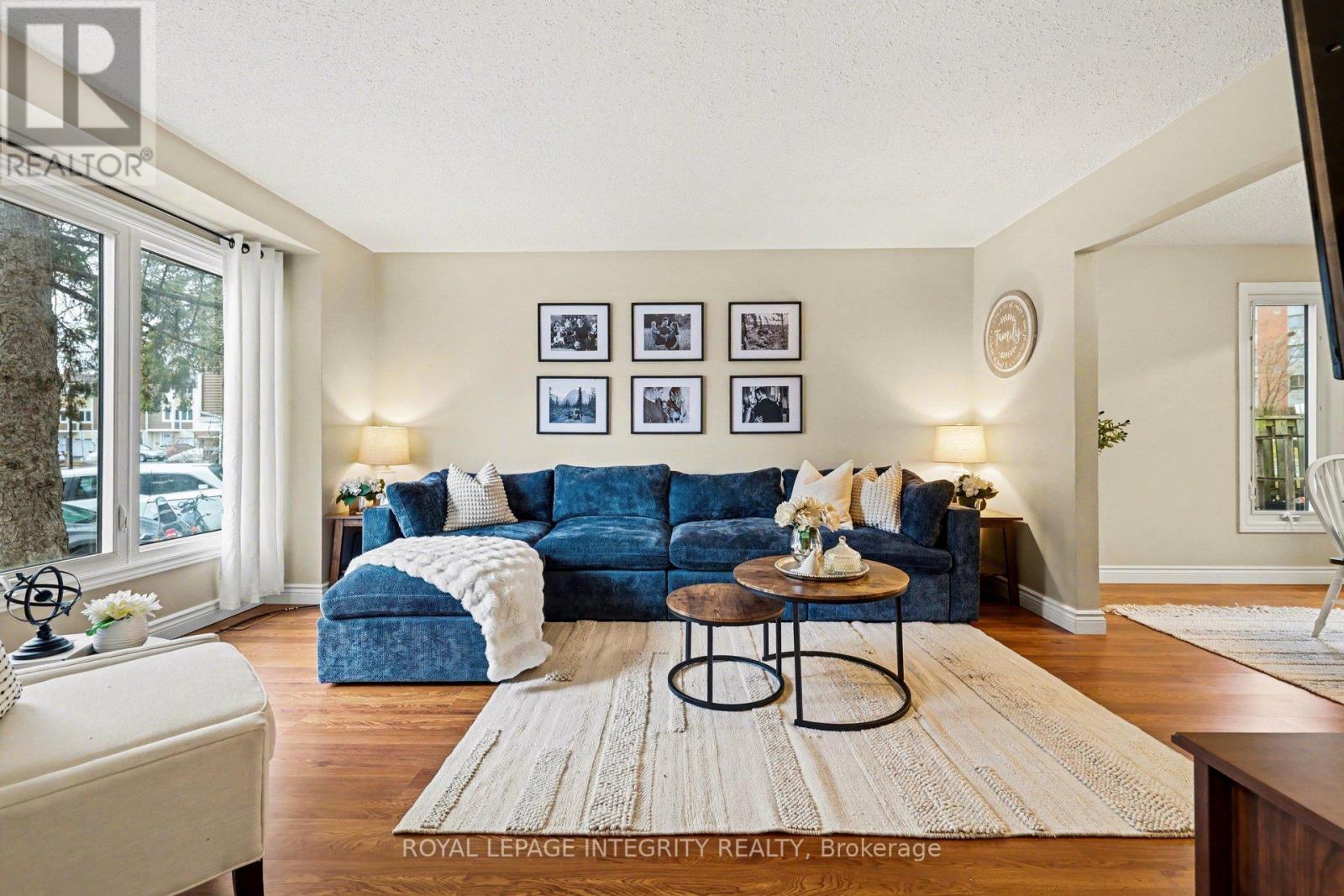 319 Stowe Court, Ottawa, Ontario  K2K 1Z6 - Photo 6 - X12950358