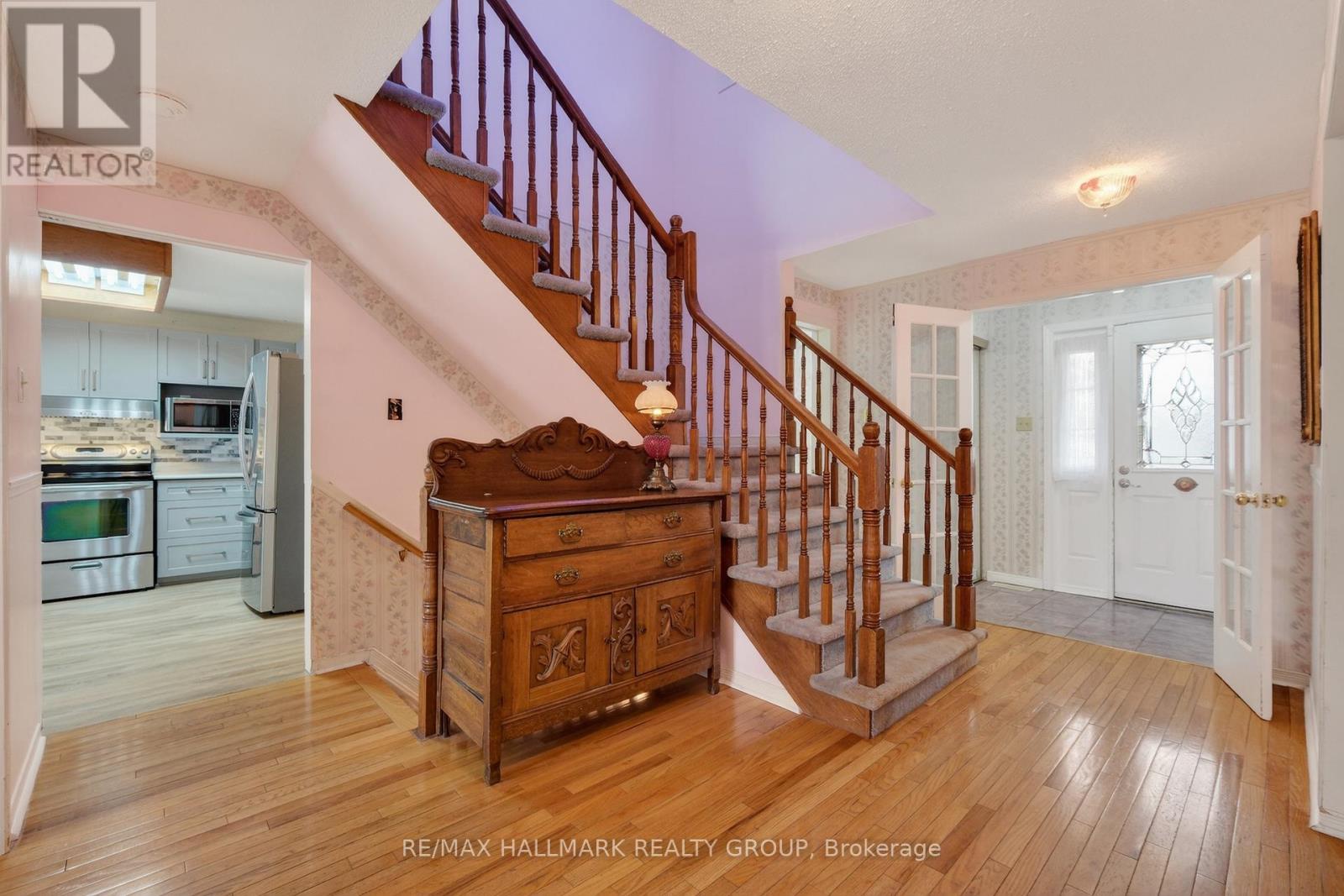 593 Du Buisson Crescent, Ottawa, Ontario  K4A 3A4 - Photo 12 - X12950386