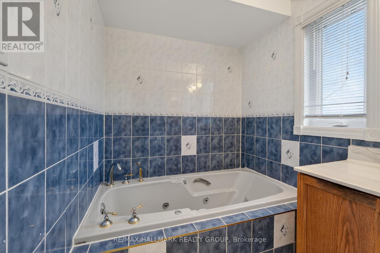 593 Du Buisson Crescent, Ottawa, Ontario  K4A 3A4 - Photo 26 - X12950386