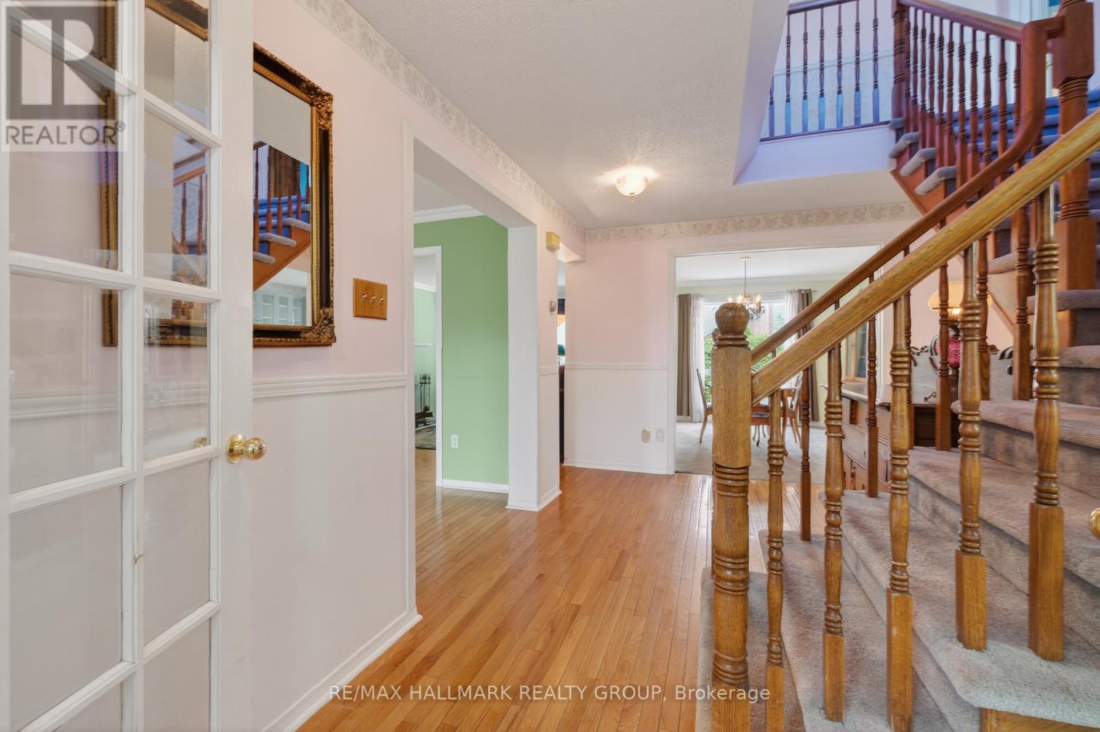 593 Du Buisson Crescent, Ottawa, Ontario  K4A 3A4 - Photo 5 - X12950386