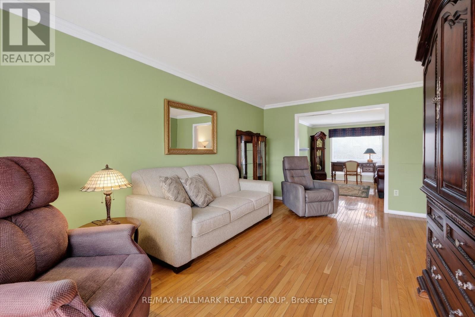 593 Du Buisson Crescent, Ottawa, Ontario  K4A 3A4 - Photo 9 - X12950386