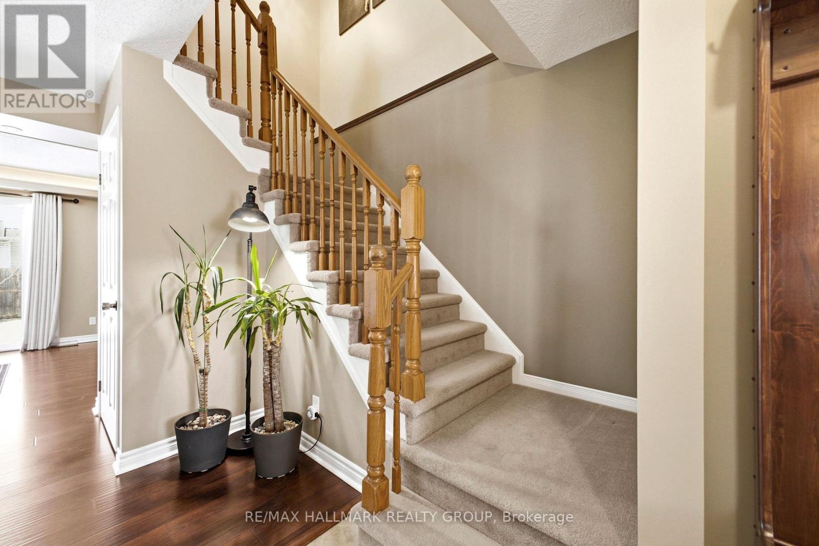 178 Equestrian Drive, Ottawa, Ontario  K2M 2B9 - Photo 15 - X12950478