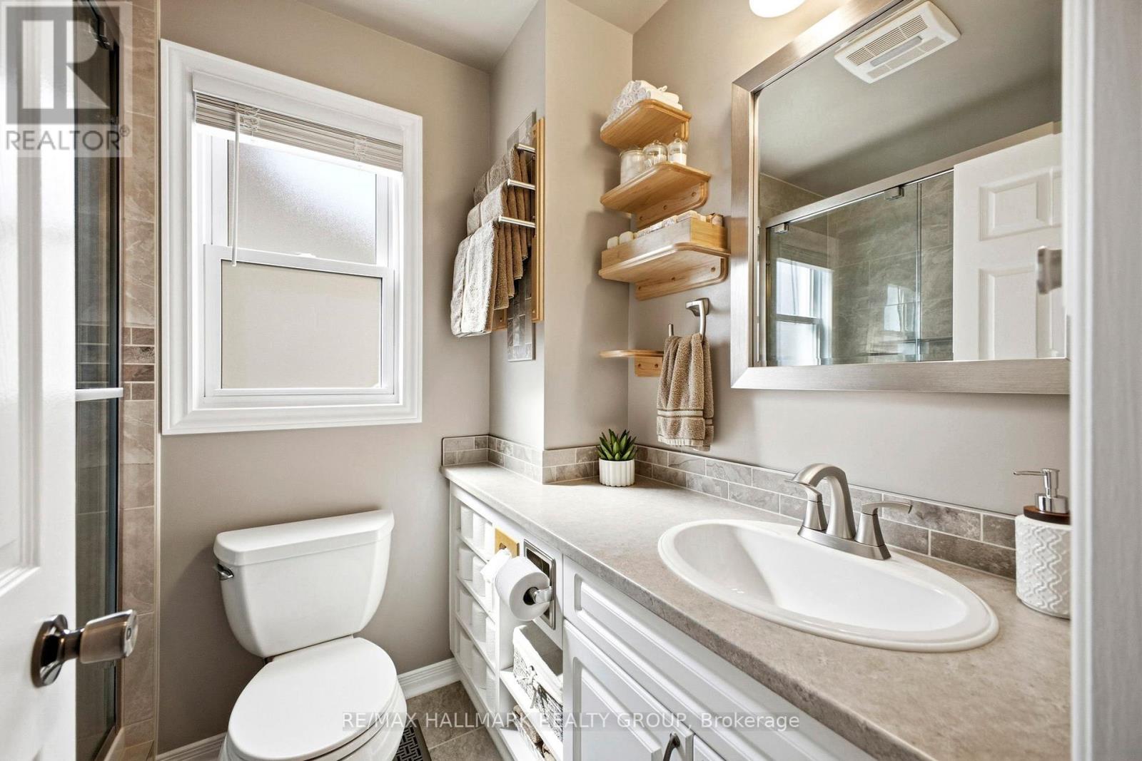 178 Equestrian Drive, Ottawa, Ontario  K2M 2B9 - Photo 19 - X12950478